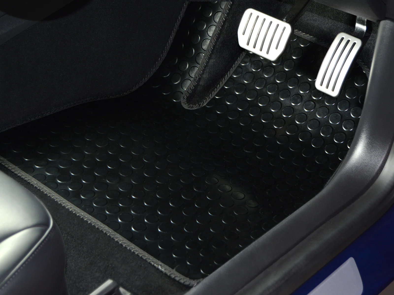 BMW 8 Series G16 Gran Coupe 4dr 2018+ Car Mats - Image 5