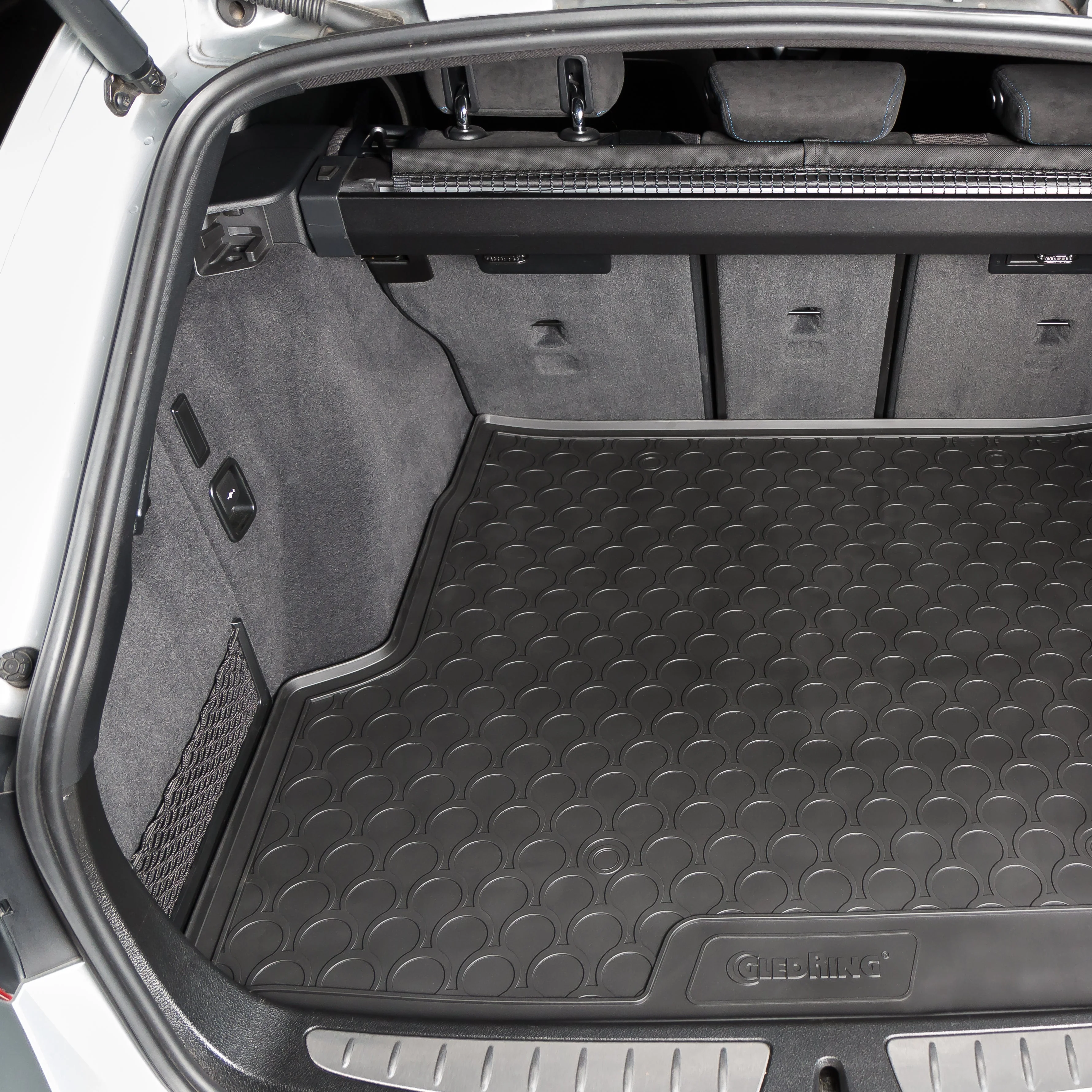 Ford Kuga 2020+ Moulded Rubber Boot Mat - Image 3