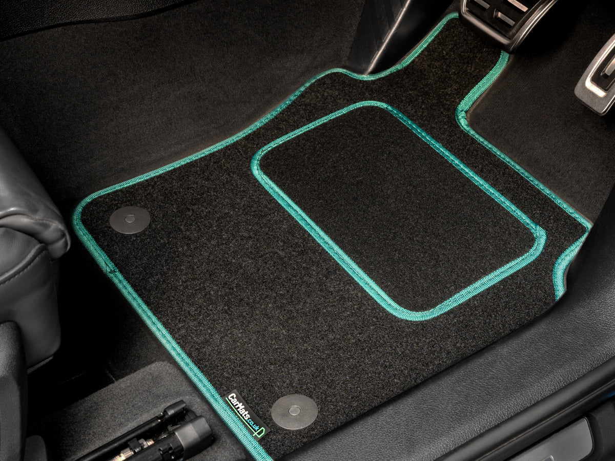 Hyundai Ioniq HYBRID 2020+ Car Mats // Black Grand, Green Trim, PVC Heelpad