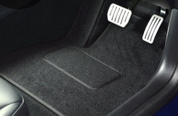 Mitsubishi L200 Double Cab 2015+ Car Mats (squared edge) - Image 4