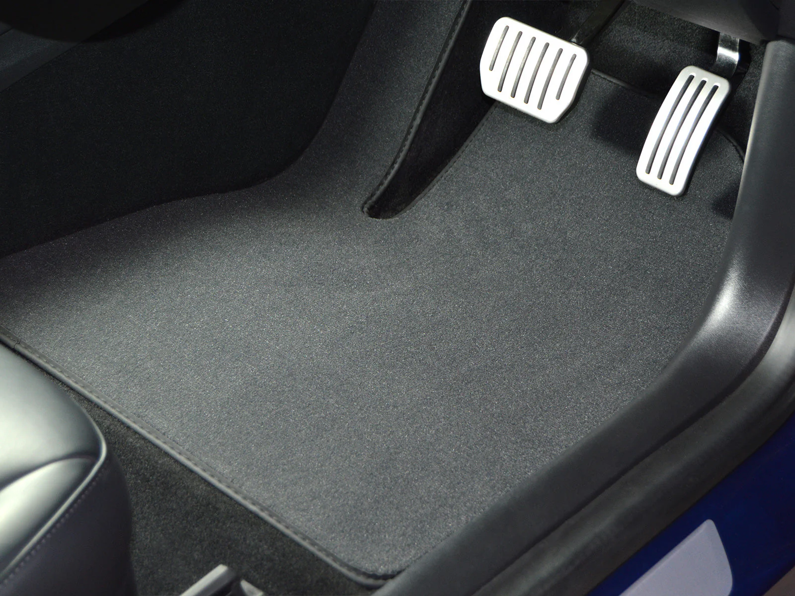 Ssangyong Musso Manual Gear Box 2018+ Car Mats - Image 2